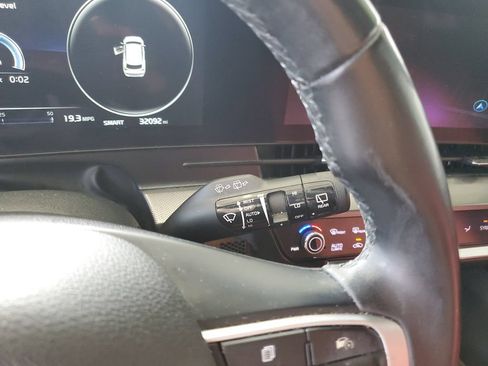 Used 2023 Kia Sportage SX FWD image 29