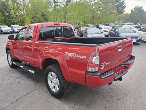 Used 2014 Toyota Tacoma 4x4 Access Cab V6 w/ TRD Sport Package image 5