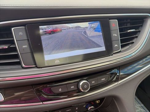 Used 2023 Buick Enclave Essence w/ Experience Buick Package image 22