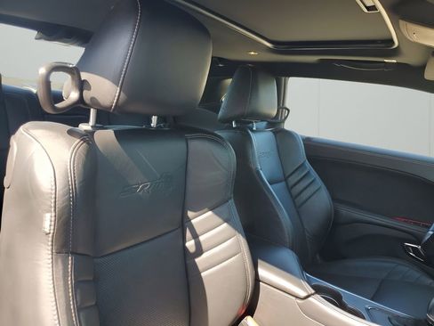 Used 2022 Dodge Challenger SRT Hellcat w/ Plus Package image 15