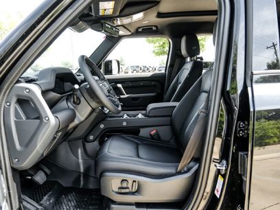 New 2026 Land Rover Defender 110 X-Dynamic SE