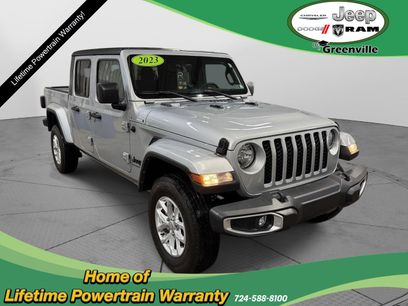 Used 2023 Jeep Gladiator Sport