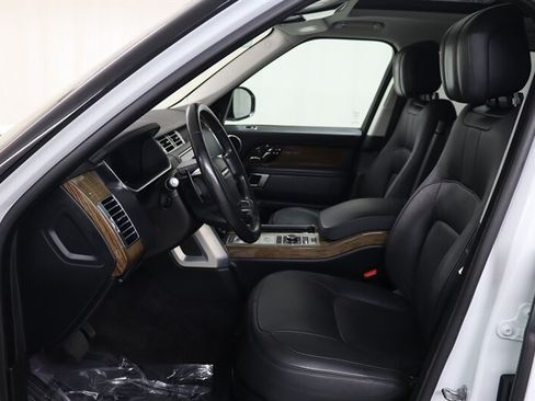 Used 2019 Land Rover Range Rover Supercharged AWD/4WD image 18