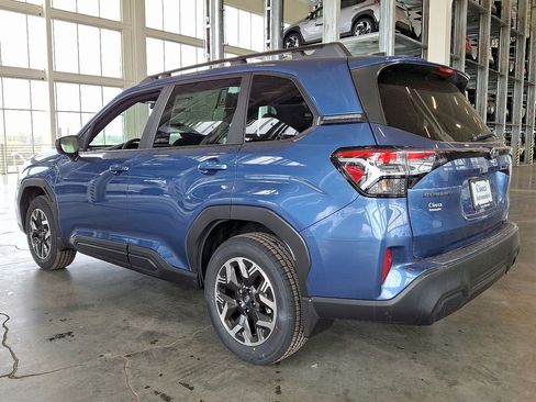 New 2026 Subaru Forester Premium AWD/4WD image 6