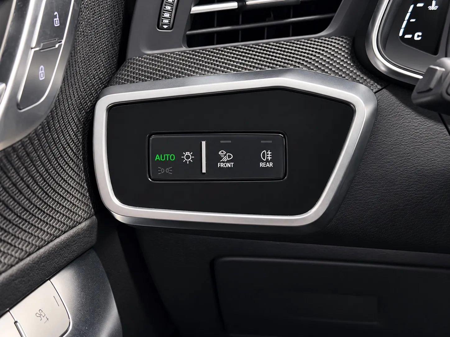Used 2025 Audi S7 Premium Plus AWD/4WD image 34