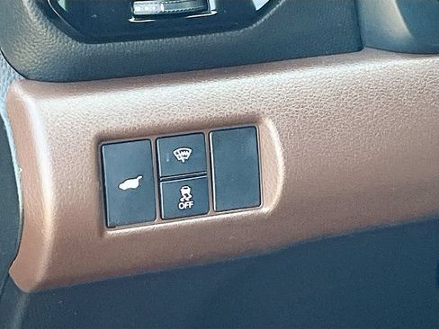 Used 2023 Honda Pilot Elite image 10