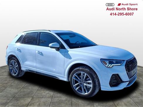 Used 2025 Audi Q3 2.0T Premium w/ Convenience Package image 1