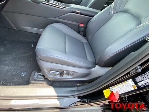 New 2026 Toyota Crown Signia AWD/4WD image 31