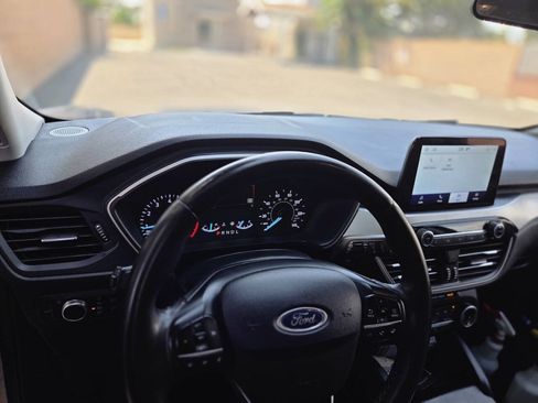 Used 2022 Ford Escape SE w/ Convenience Package FWD image 33