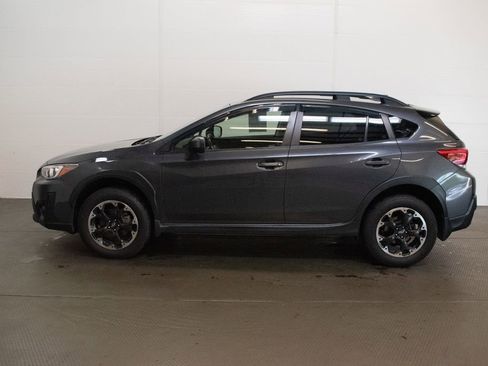 Used 2021 Subaru Crosstrek 2.0i Premium w/ Moonroof Package AWD/4WD image 7