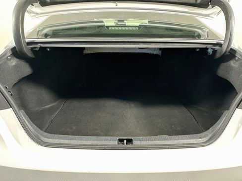 Used 2020 Toyota Camry SE FWD image 26