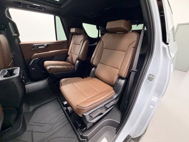 Certified 2026 Chevrolet Tahoe High Country w/ Sun And Tow Package AWD/4WD image 24