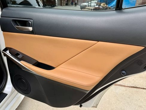 Used 2018 Lexus IS 300 AWD w/ Comfort Package image 23