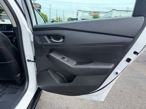 Used 2024 Honda Accord EX-L image 25