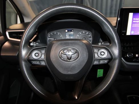 Used 2023 Toyota Corolla LE image 10