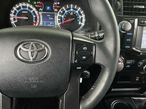 Used 2019 Toyota 4Runner TRD Off-Road Premium image 13
