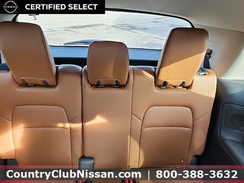 Certified 2022 Nissan Pathfinder Platinum w/ Cargo Package image 28