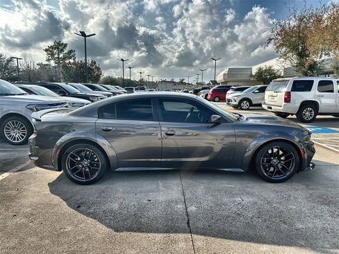 Used 2020 Dodge Charger Scat Pack image 10