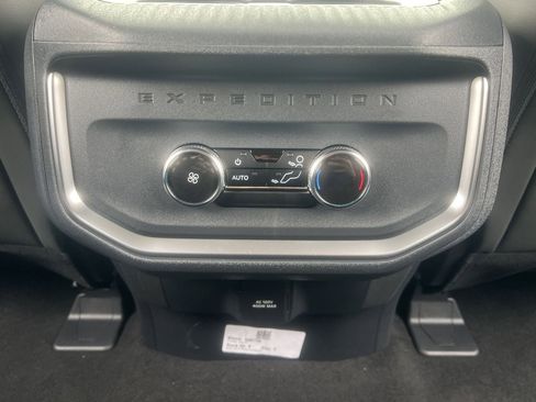 New 2026 Ford Expedition Max Active image 17