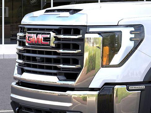 New 2026 GMC Sierra 2500 SLE AWD/4WD image 13