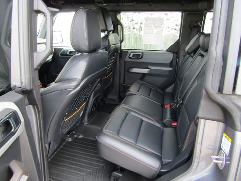 Certified 2023 Ford Bronco Badlands image 14