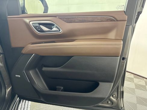 Used 2021 Chevrolet Tahoe High Country AWD/4WD image 22