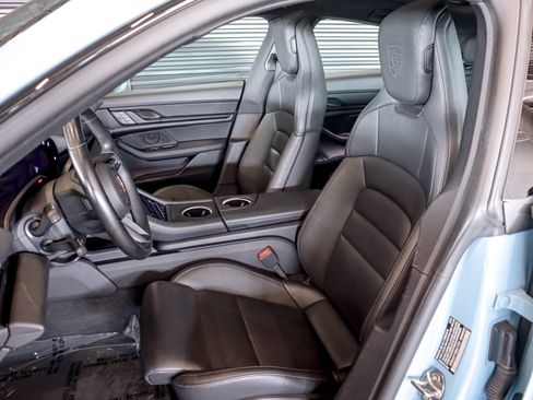 Certified 2024 Porsche Taycan w/ Premium Package RWD image 5