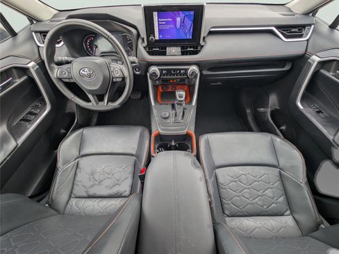 Used 2024 Toyota RAV4 Adventure image 12