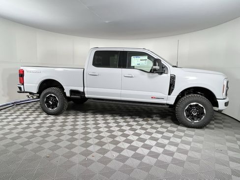New 2026 Ford F350 Lariat w/ Tremor Off-Road Package image 5