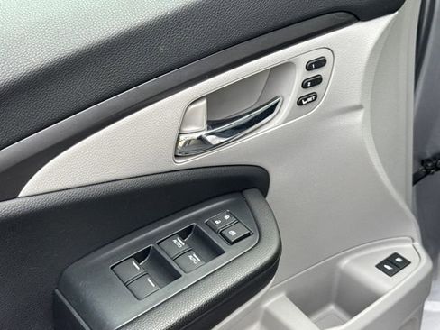 Certified 2022 Honda Pilot Special Edition image 5