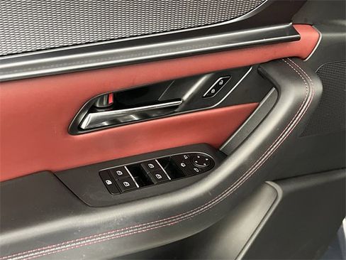 Certified 2025 MAZDA CX-70 Plug-In Hybrid w/ Premium Plus image 14