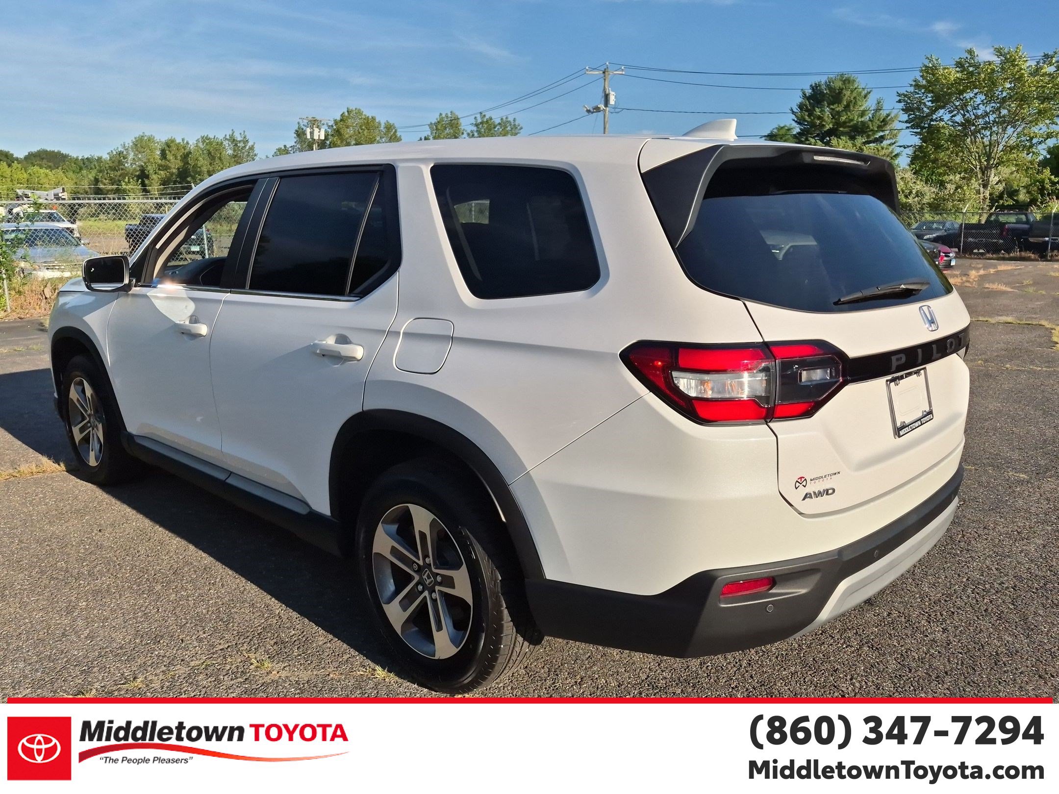 Used 2024 Honda Pilot EX-L image 5