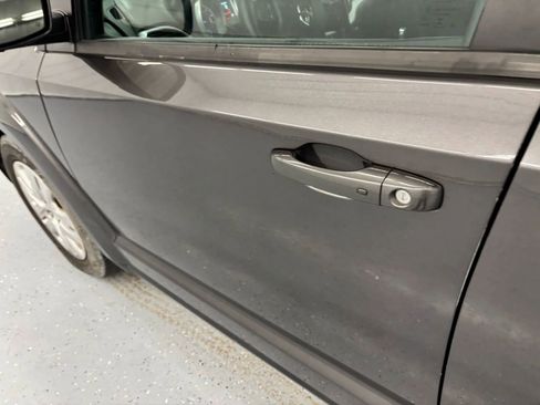 Used 2019 Dodge Journey SE image 20