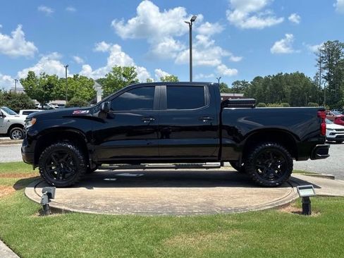 Used 2025 Chevrolet Silverado 1500 RST w/ Convenience Package II AWD/4WD image 4