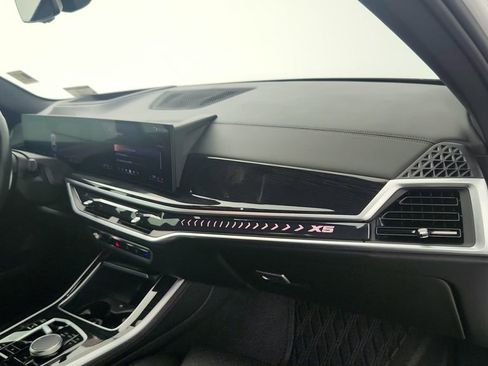 Used 2024 BMW X5 xDrive40i w/ M Sport Package image 30