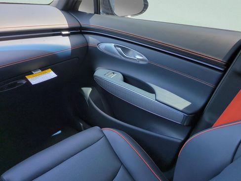New 2026 Genesis GV70 2.5T Sport Prestige AWD/4WD image 24