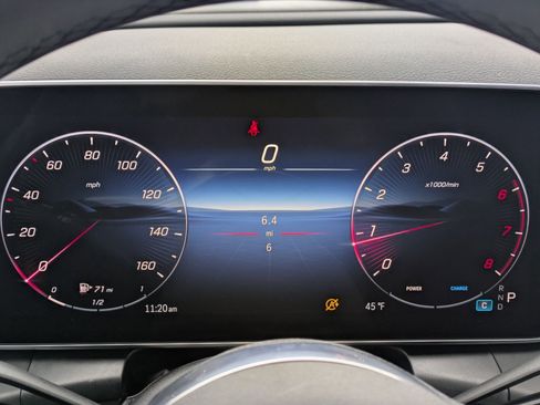 Certified 2026 Mercedes-Benz GLC 300 4MATIC image 11