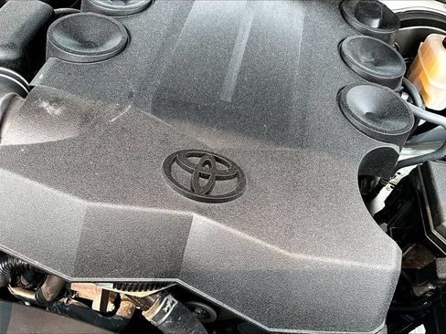 Used 2020 Toyota 4Runner Limited RWD image 35