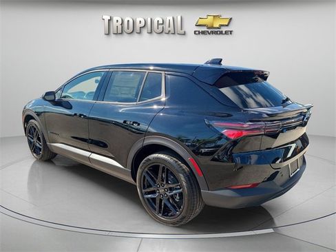 New 2026 Chevrolet Equinox EV LT image 3