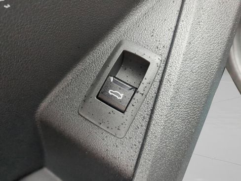 Used 2025 BMW M235i xDrive w/ M Performance Package AWD/4WD image 27