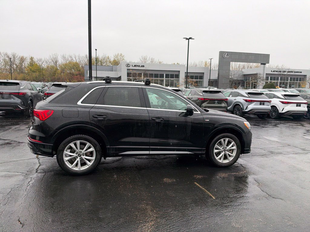 Used 2022 Audi Q3 2.0T Premium AWD/4WD image 14