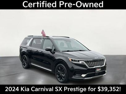 Used 2024 Kia Carnival SX Prestige