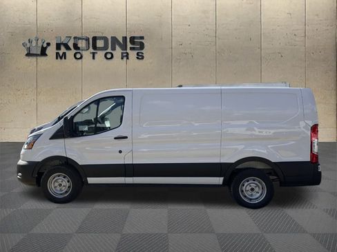 New 2026 Ford Transit 150 Low Roof w/ Load Area Protection Package RWD image 4