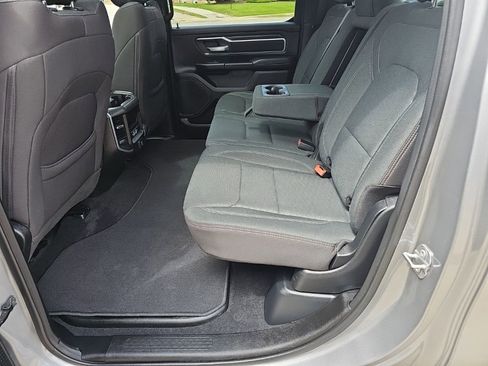 Certified 2025 RAM 1500 Big Horn AWD/4WD image 18