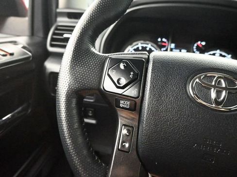 Used 2024 Toyota 4Runner TRD Off-Road Premium image 15