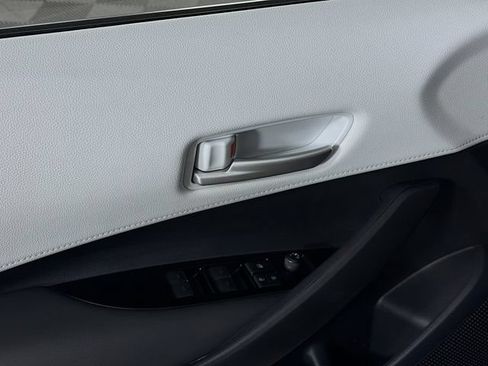 Used 2024 Toyota Corolla SE FWD image 21