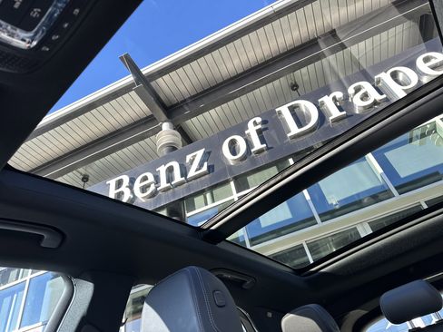 Used 2024 Mercedes-Benz GLE 350 4MATIC image 25