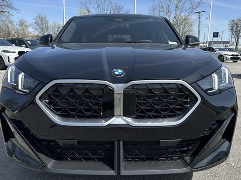 New 2026 BMW X2 xDrive28i w/ Convenience Package image 3