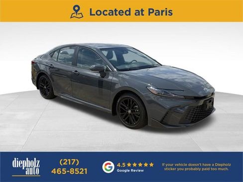 Used 2026 Toyota Camry SE w/ Multimedia Upgrade Package FWD image 1
