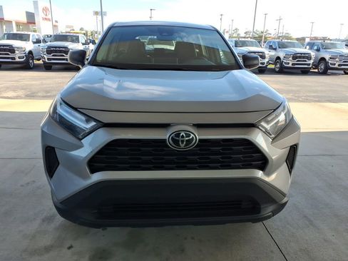 Used 2023 Toyota RAV4 LE FWD image 2